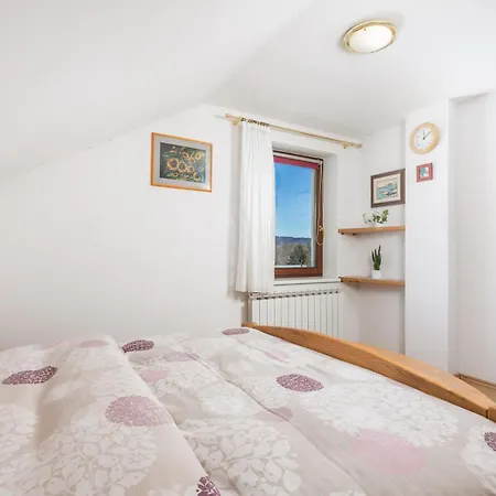 & Kozji Vrh Holiday home Cabar