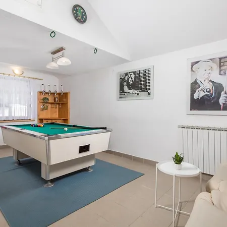 & Kozji Vrh Holiday home Cabar