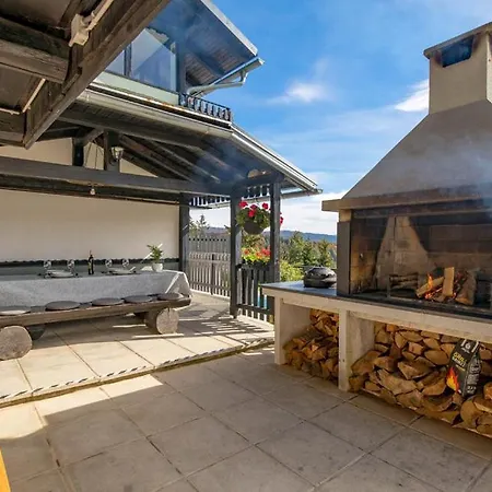 Holiday home & Kozji Vrh *
