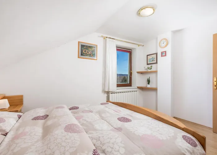 & Kozji Vrh Feriehus Cabar