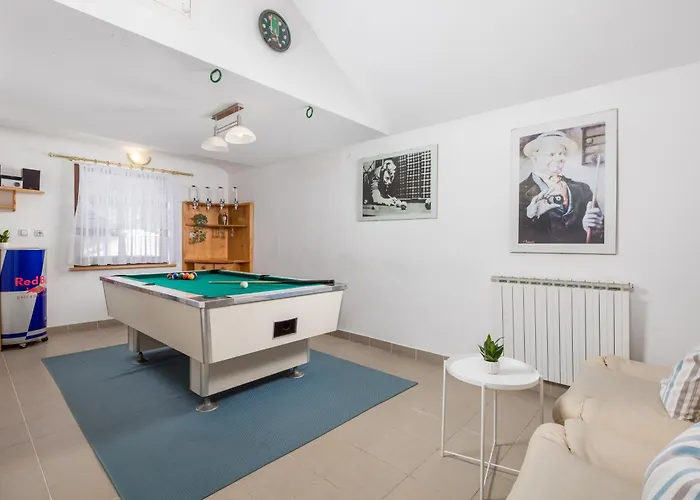 & Kozji Vrh Feriehus Cabar