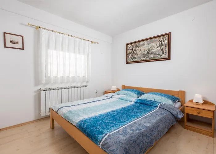 Feriehus & Kozji Vrh *