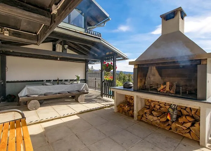 Feriehus & Kozji Vrh *